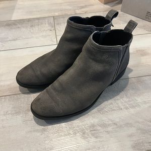 Ugg women’s booties
